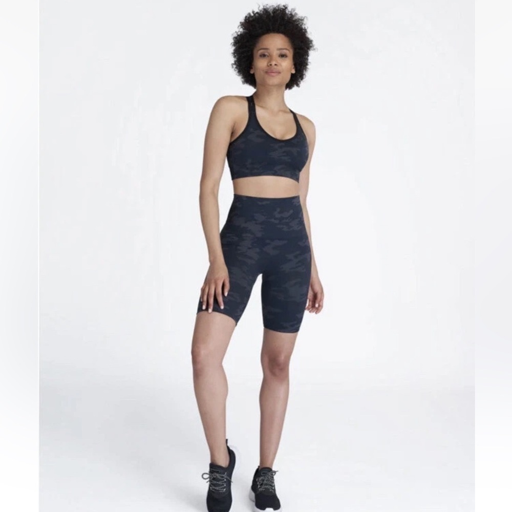 NWT Spanx Black Gray Look At Me Now Bike Shorts Camo Camouflage